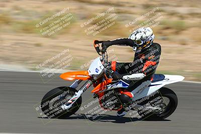 media/Sep-24-2022-TrackXperience (Sat) [[08127a19bf]]/Intermediate Group/session 2 turn 5/